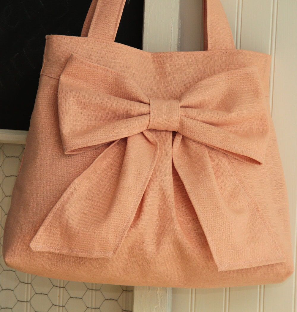 Sale---Peach Bow Bag / Purse w/ Double handles