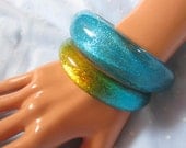 2 Vintage Glitter Bangles