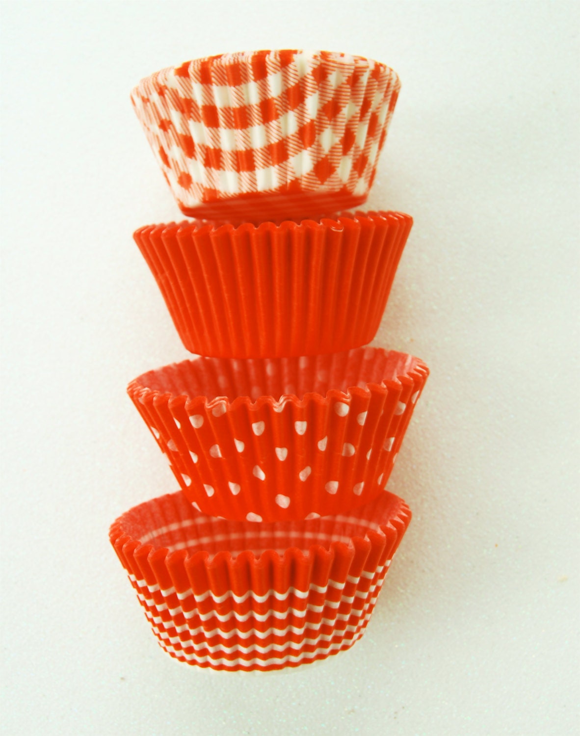 Assorted Bright Orange Cupcake LIners (40)