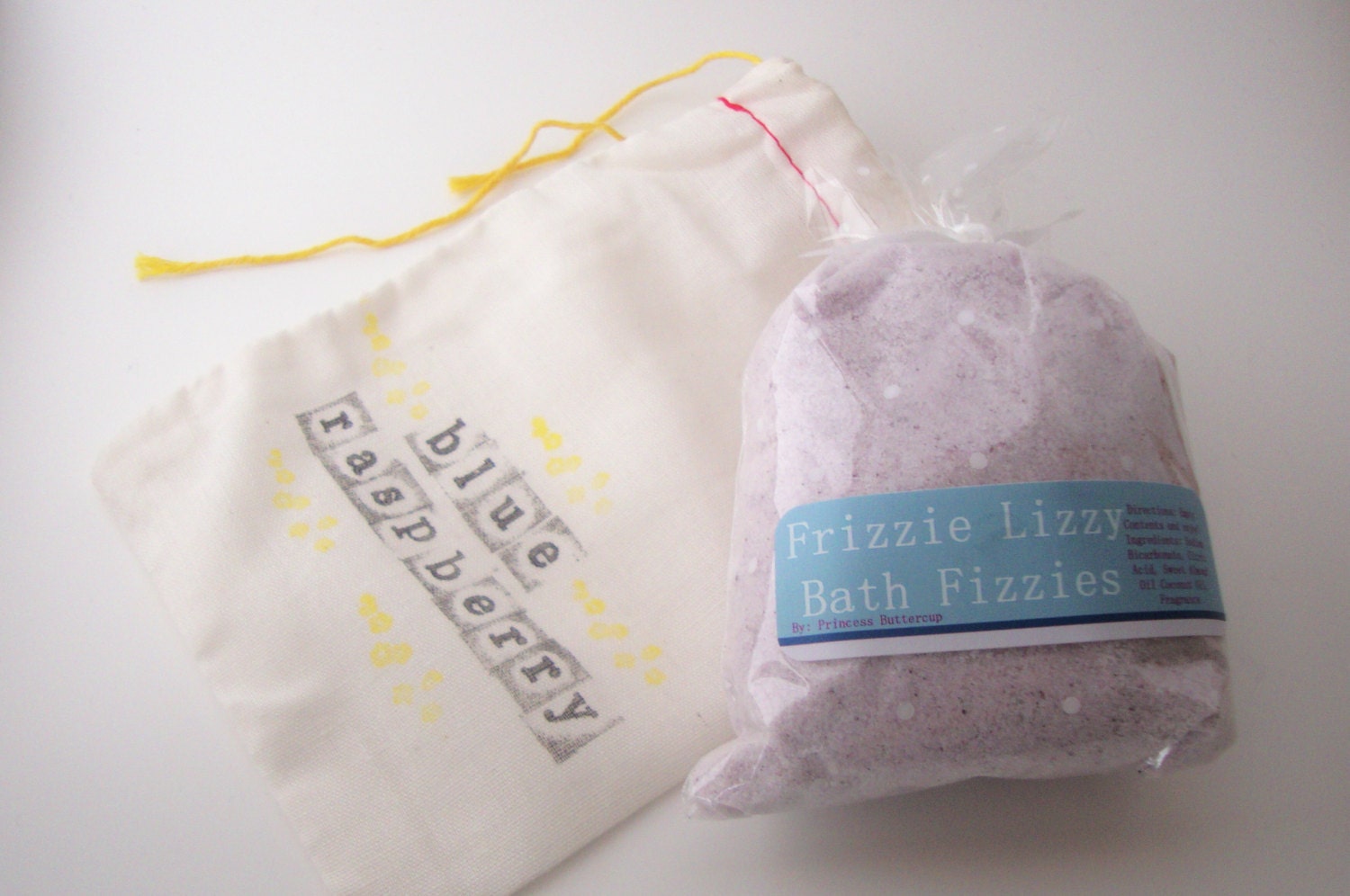 Blue Raspberry Frizzy Lizzy Bath Bomb