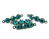 4 - Triple Rhinestone Connector with Swarovski Crystal in Black Antique Brass 2 Rings Settings - Blue Zircon - 20mm