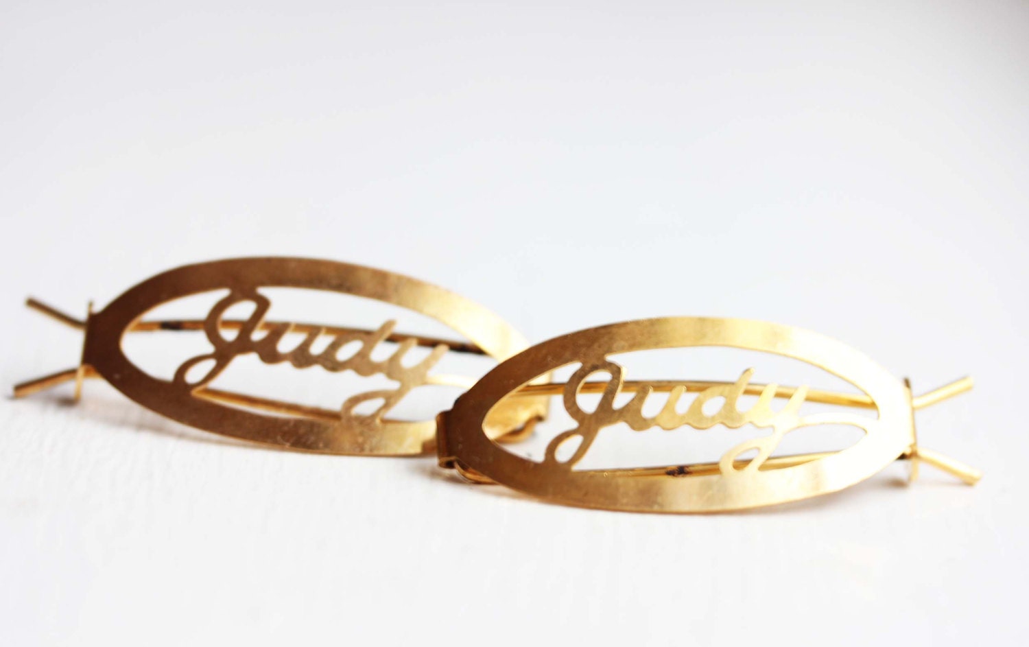 Vintage Hair Clips - Judy