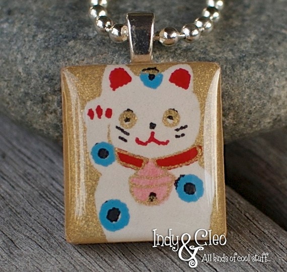 LUCKY CAT Maneki Neko Handmade Scrabble Tile Art Pendant Charm Jewelry Necklace