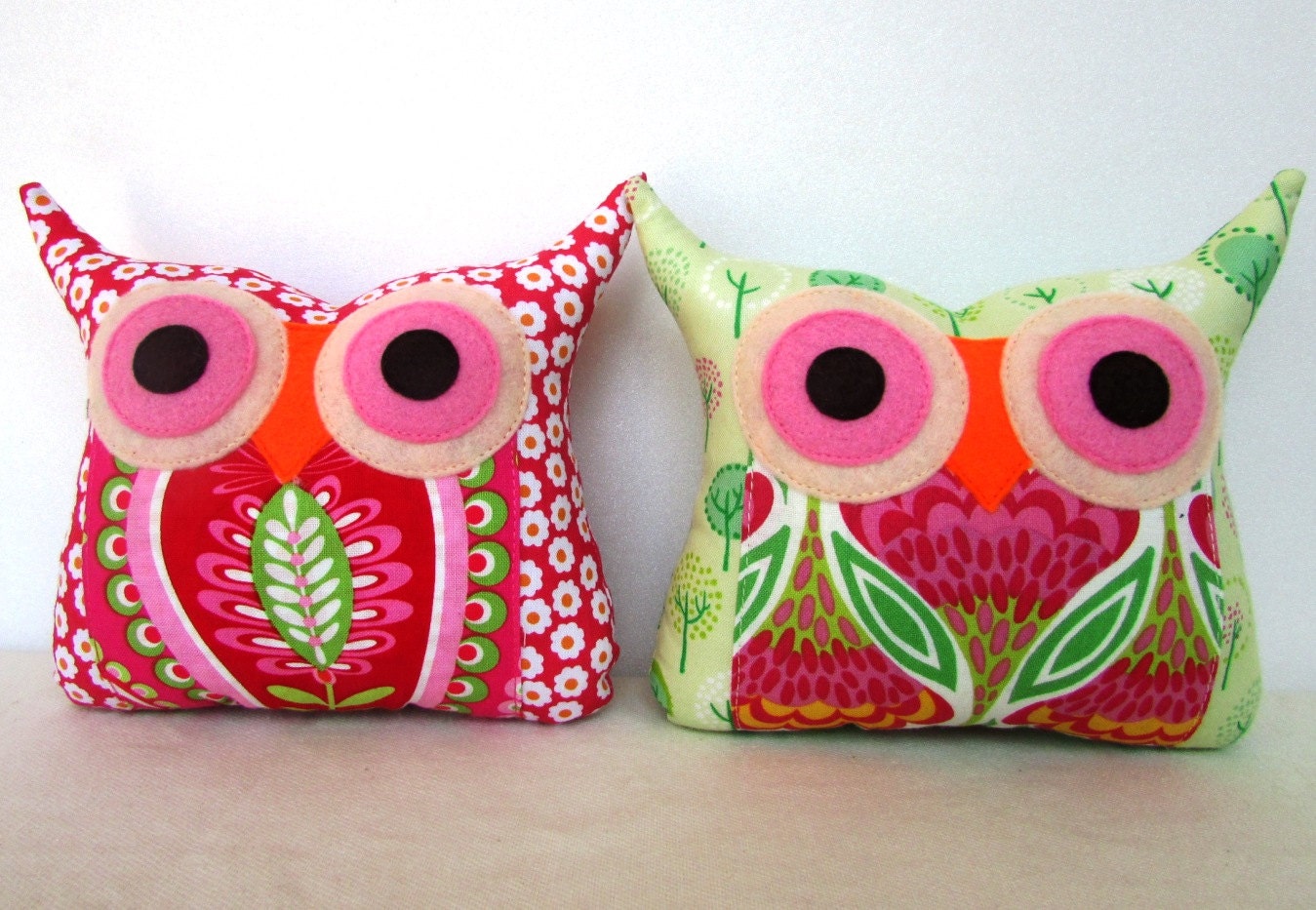 Pink/ Green /kid room decor/TWO/Polyfil Stuffed little owl pillows decoration/collection - Ready to ship