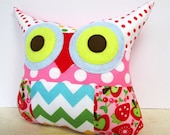 Patchwork/Pink/Green /aqua/Polyfil Stuffed little owl pillow/decoration