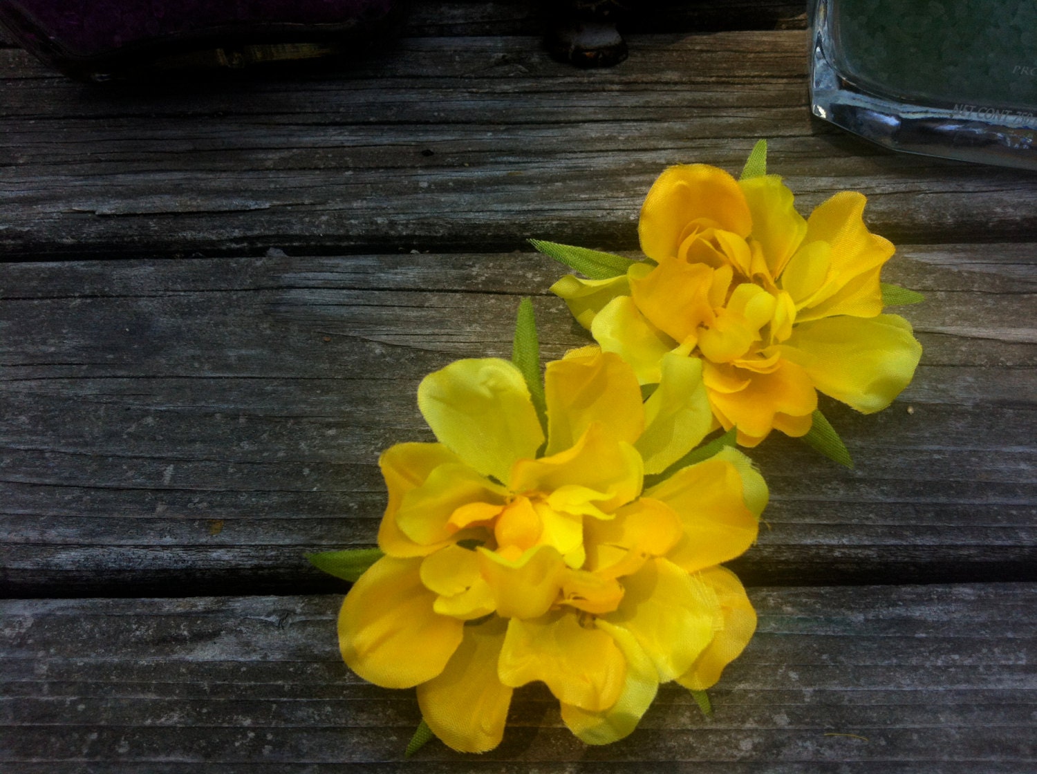 Cuernavaca Collection: Flores, Small Azelea Clips