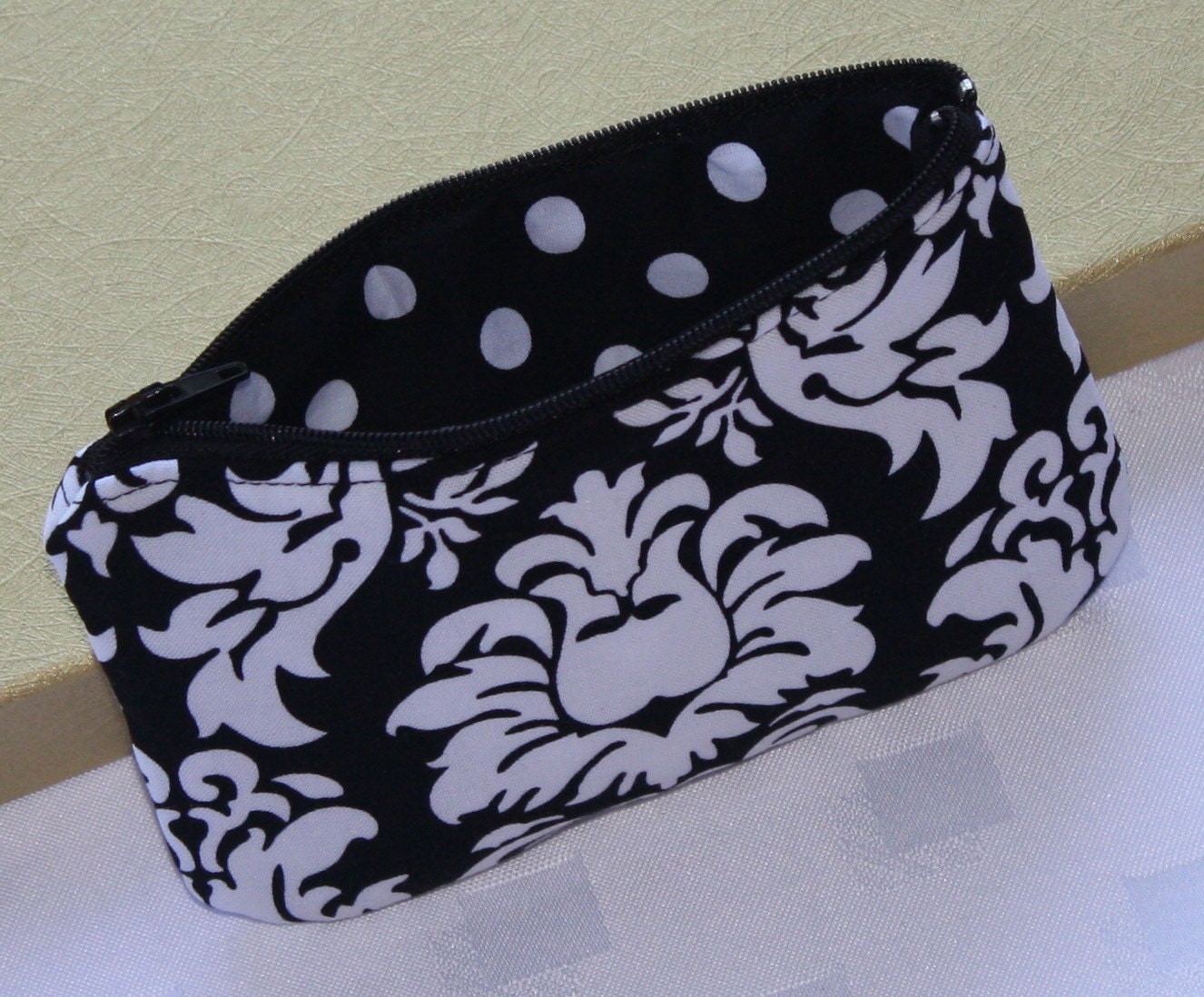 Padded Coin Purse in Stylish Black and White Damask Fabric