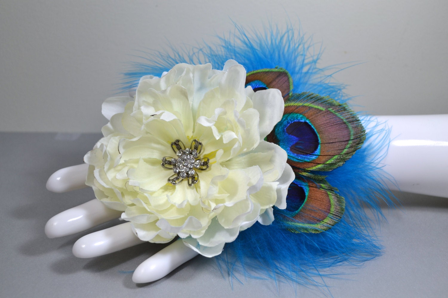 Peacock Bridal Fascinator, White silk flower, Hairclip