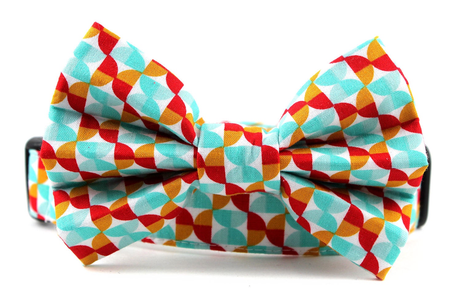 Geometric Red Blue Dog Bow Tie Collar - Hourglass