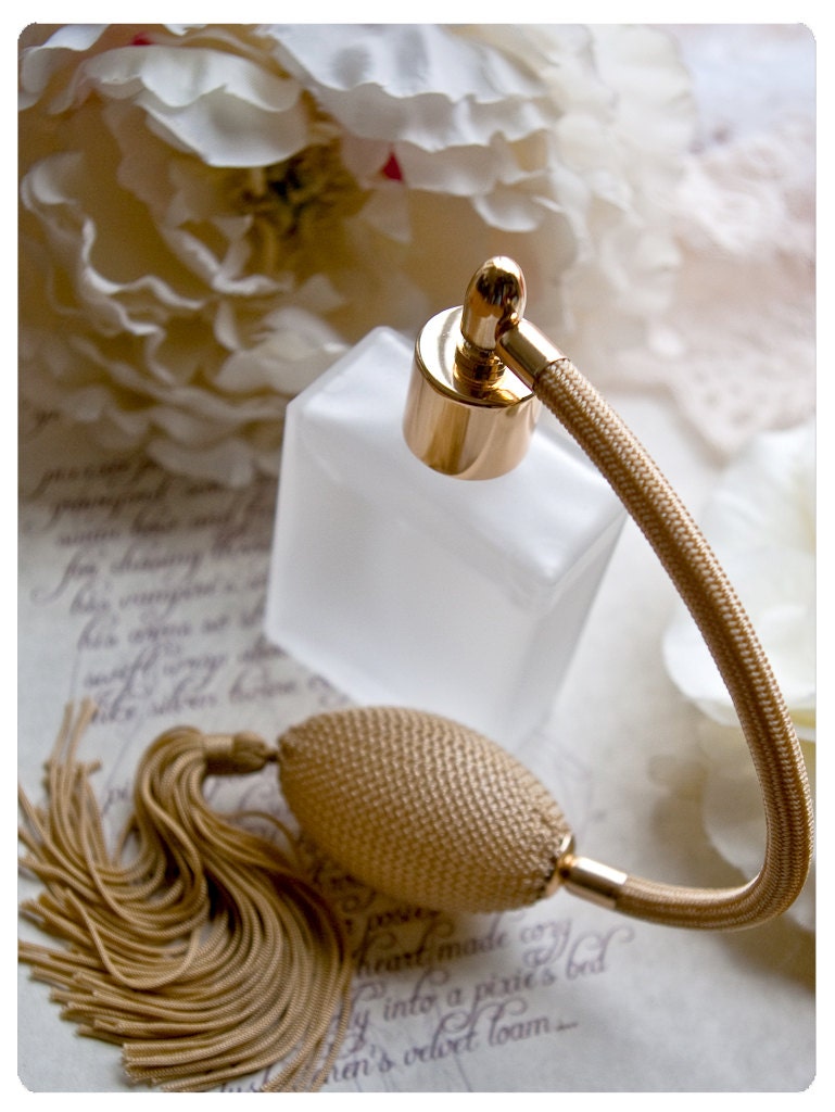 the courtesan's bottle - natural perfume oil spray held captive in victorian style bottle with atomizer- the major arcana lux aroma options