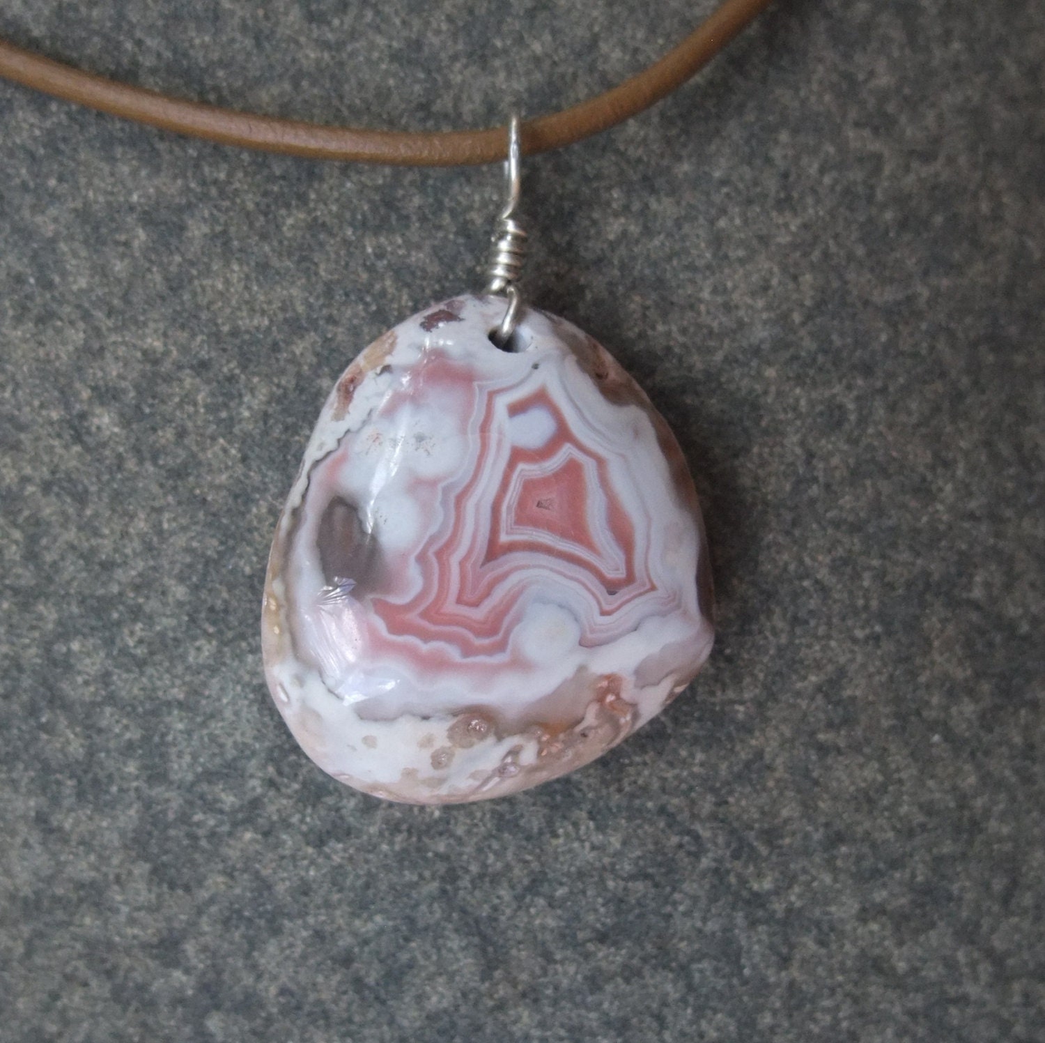 Agate jewelry - pink & white  -  gem stone jewelry naturally sourced in Australia.