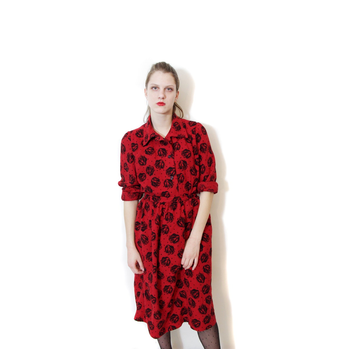 Vintage shirt and skirt set / red with black rose print / size M