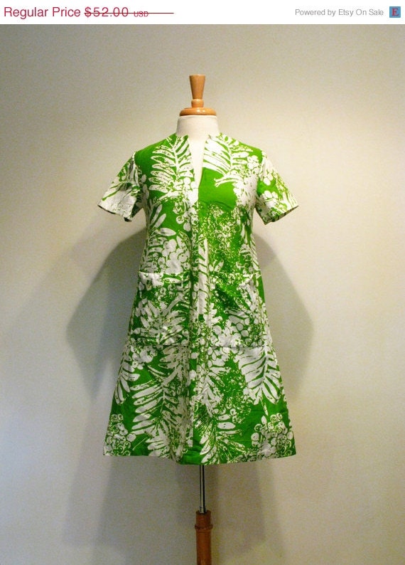 ON SALE Vintage Lime Green Fern Print A-Line Mini Dress