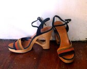 70s Wooden Carved Platform Sandals with Suede Straps Narrow 7