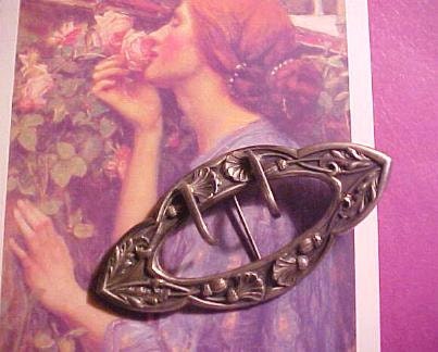 Vintage ART NOUVEAU Pin,Brooch Buckle Style Nice Detailing Wear/Vintage Clothing Elegant