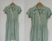 V I  N T A G E Minty Forties Dress. Hand crocheted trim.