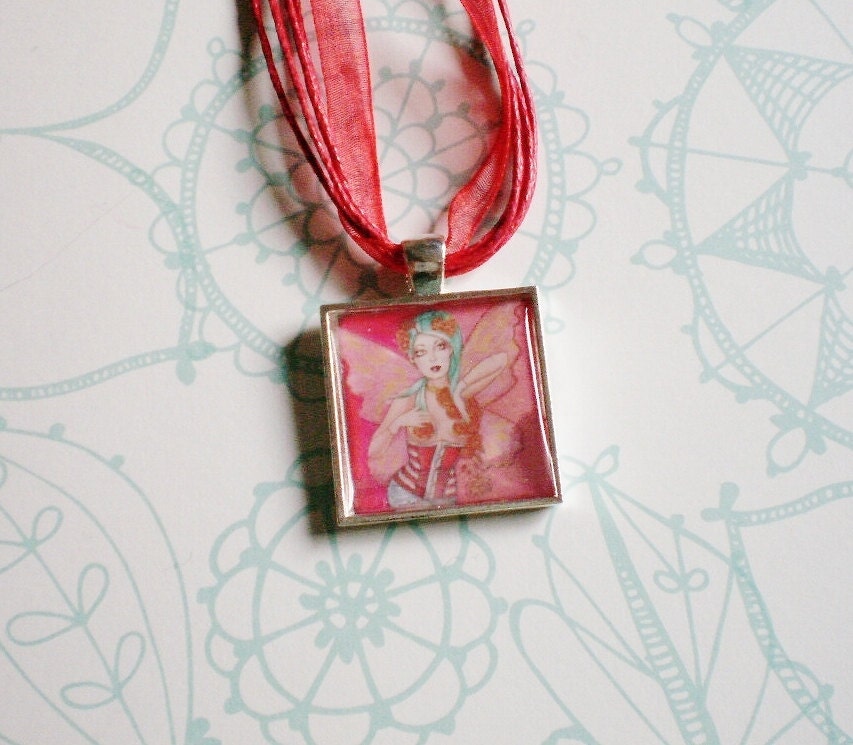 Fantasy Necklace "Rosie"