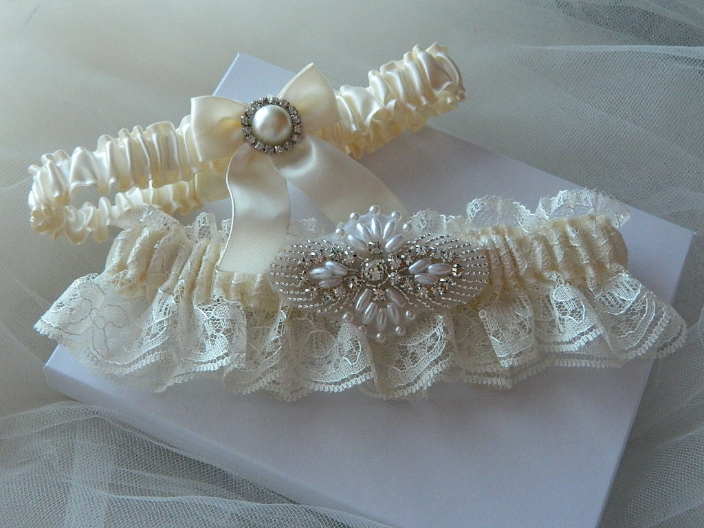 Wedding Garter Set Light Blue And Ivory Beaded Chantilly Lace With Tear Drop Pearl