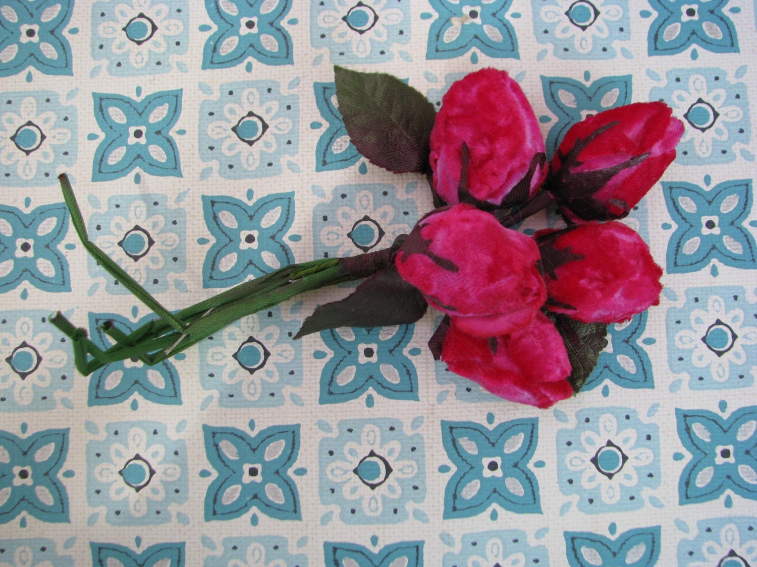 Pretty Vintage Millinery Flowers Corsage