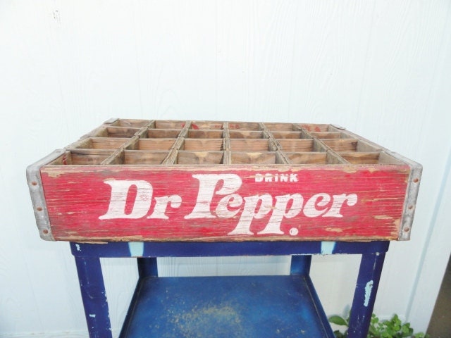 Vintage Soda Box Crate Case Dr. Pepper Red 24 Sections