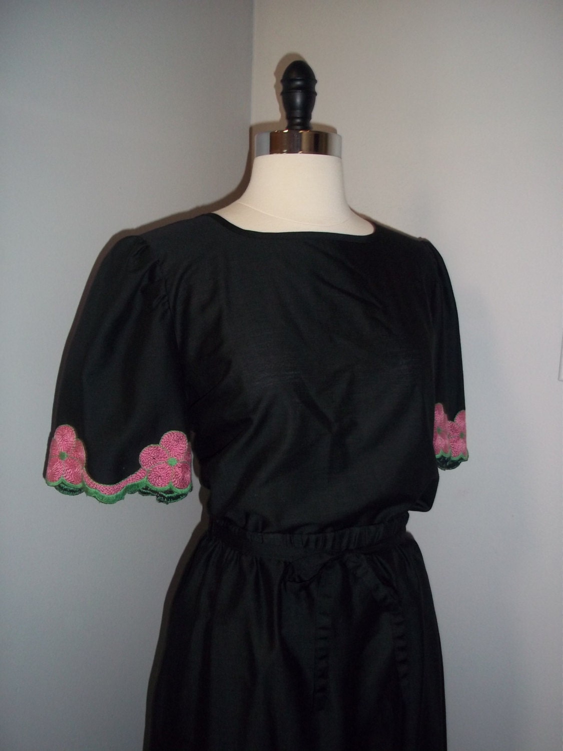 Vintage 80s 1980s Blouse and Skirt Set - Black with Pink and Green Floral Embroidery - Sanibel Sport - Medium