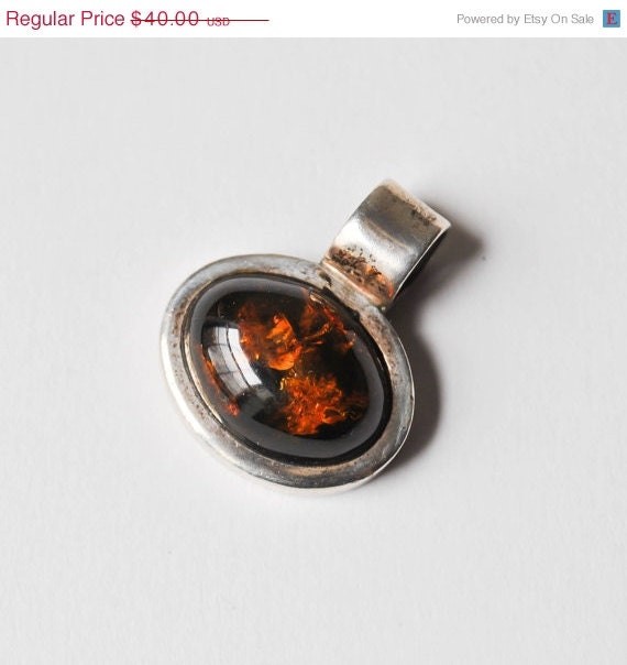 SHOP SALE / vintage modernist sterling silver amber pendant / Moonrise Kingdom pendant