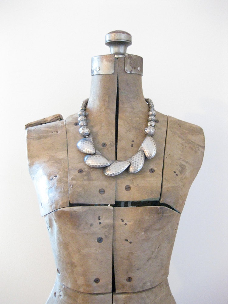 70s hammered metal necklace