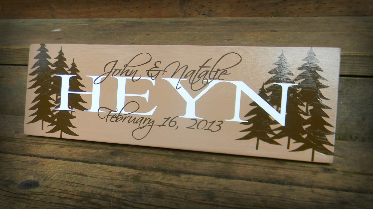 Cutom Vinyl Wood Sign - Family Name - Great Custom Wedding Present "HEYN Sign"