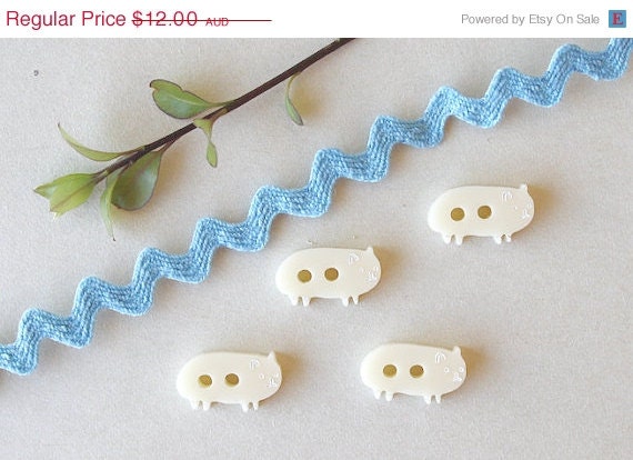 CLEARANCE SALE Cream plastic handmade guinea pig buttons set of four