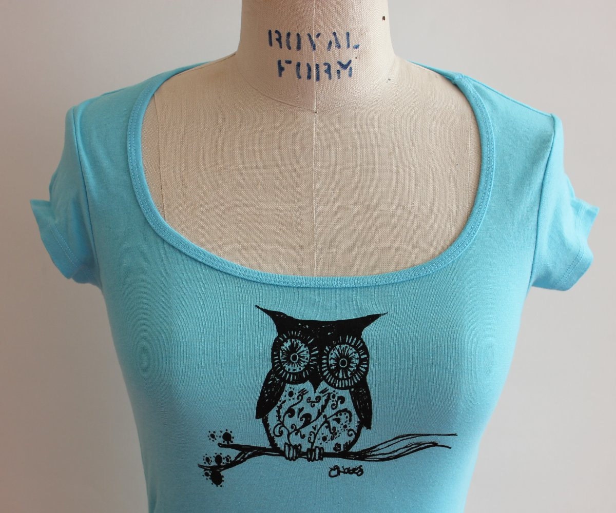 READY TO SHIP Ladies Owl Tshirt, Scoopneck Tee Shirt, Cotton, Ladies, Turquoise size small
