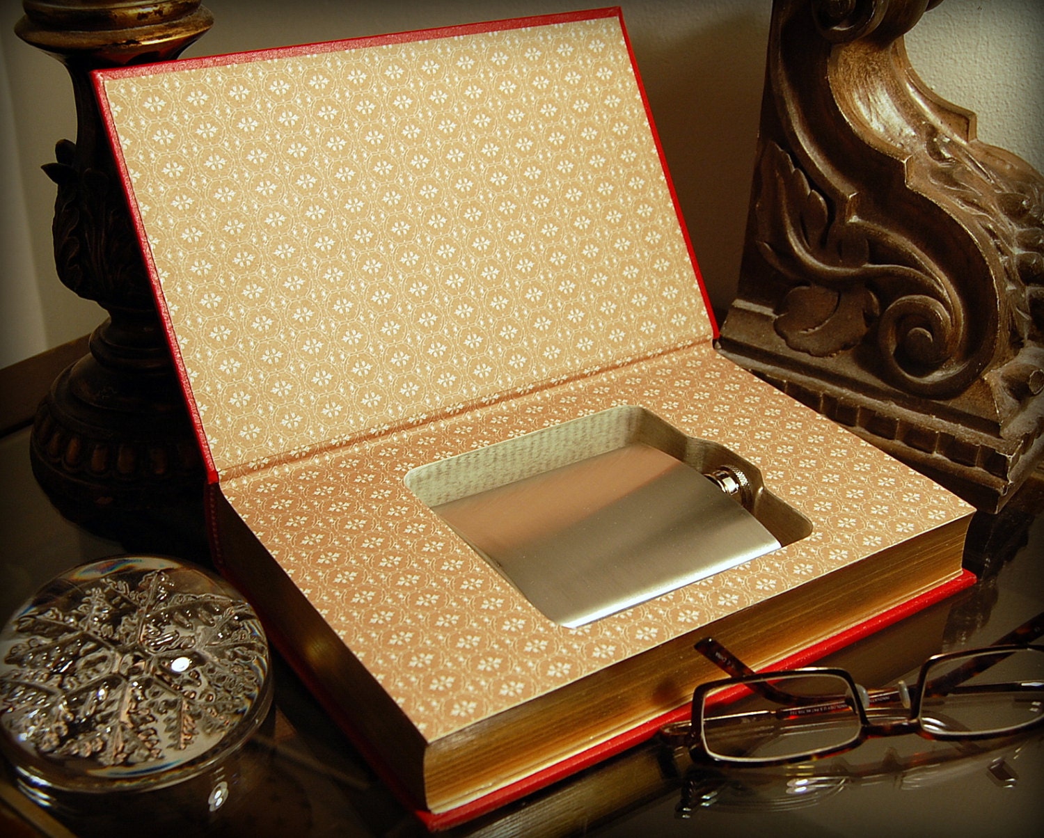 Hollow Book Safe & Flask - CRIME AND PUNISHMENT (Flask Included)