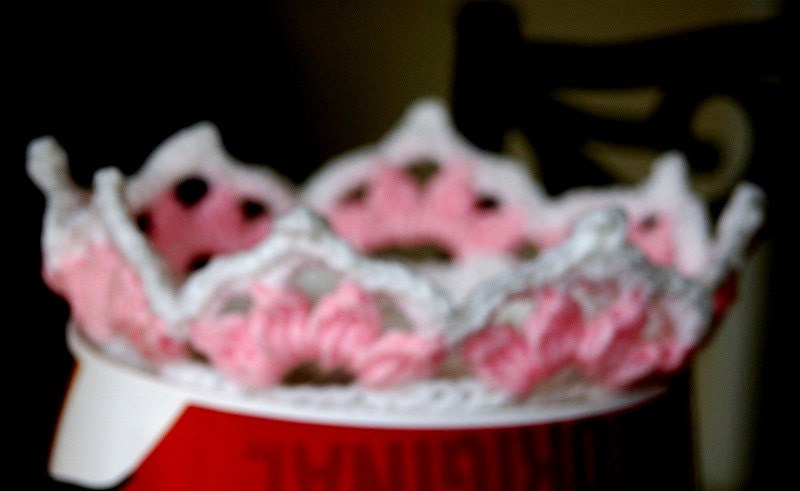 Custom crochet Headband with flower / Baby Princess Crown / Prince Crown / Infant children headband photo props / Earwarmer with flower