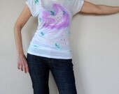 Bird Tshirt,  Hand Dyed Hand painted womens top, tee, Short  Sleeve Top, Loose Fit  Summer Tee  Size  M/L