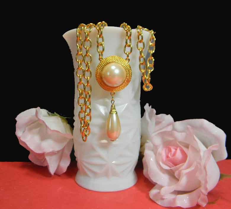 Long Pearl Necklace. Round Gold Setting with Pearl and Drop Pearl Pendant. Vintage. 3588