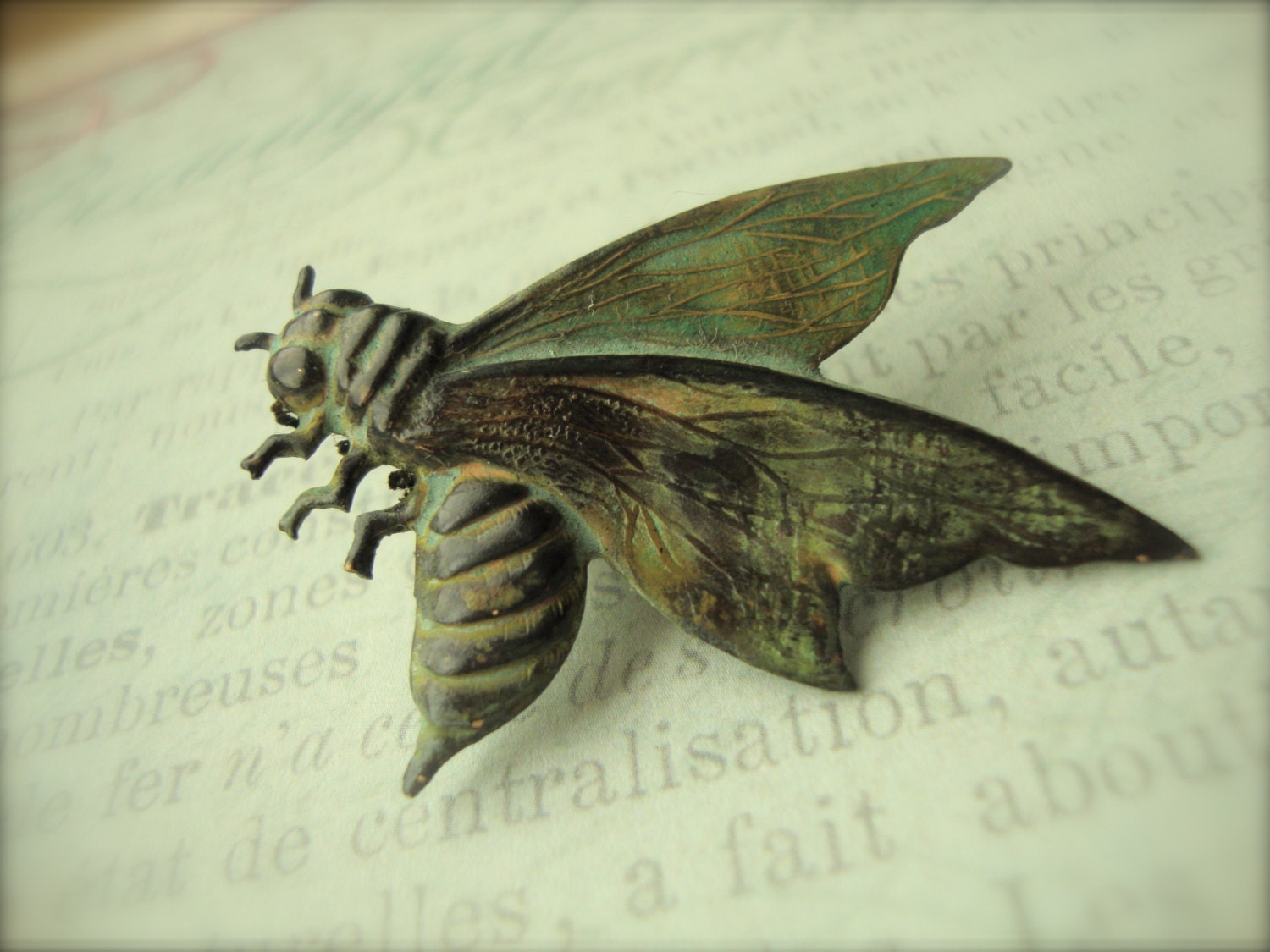 BUMBLE BEE - Bee Wasp Brooch or Tie Tack in Green Verdigris Patina Summer Insect Bug Sting Wings Honey Hive Summertime Queen Worker