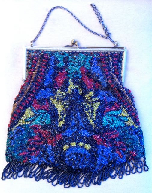 Lot of five beaded purses 1920s - 1950s