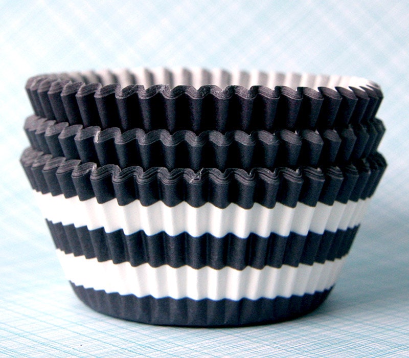 Black Horizontal Stripe / Rugby Stripe Cupcake Liners (50) Il_570xn