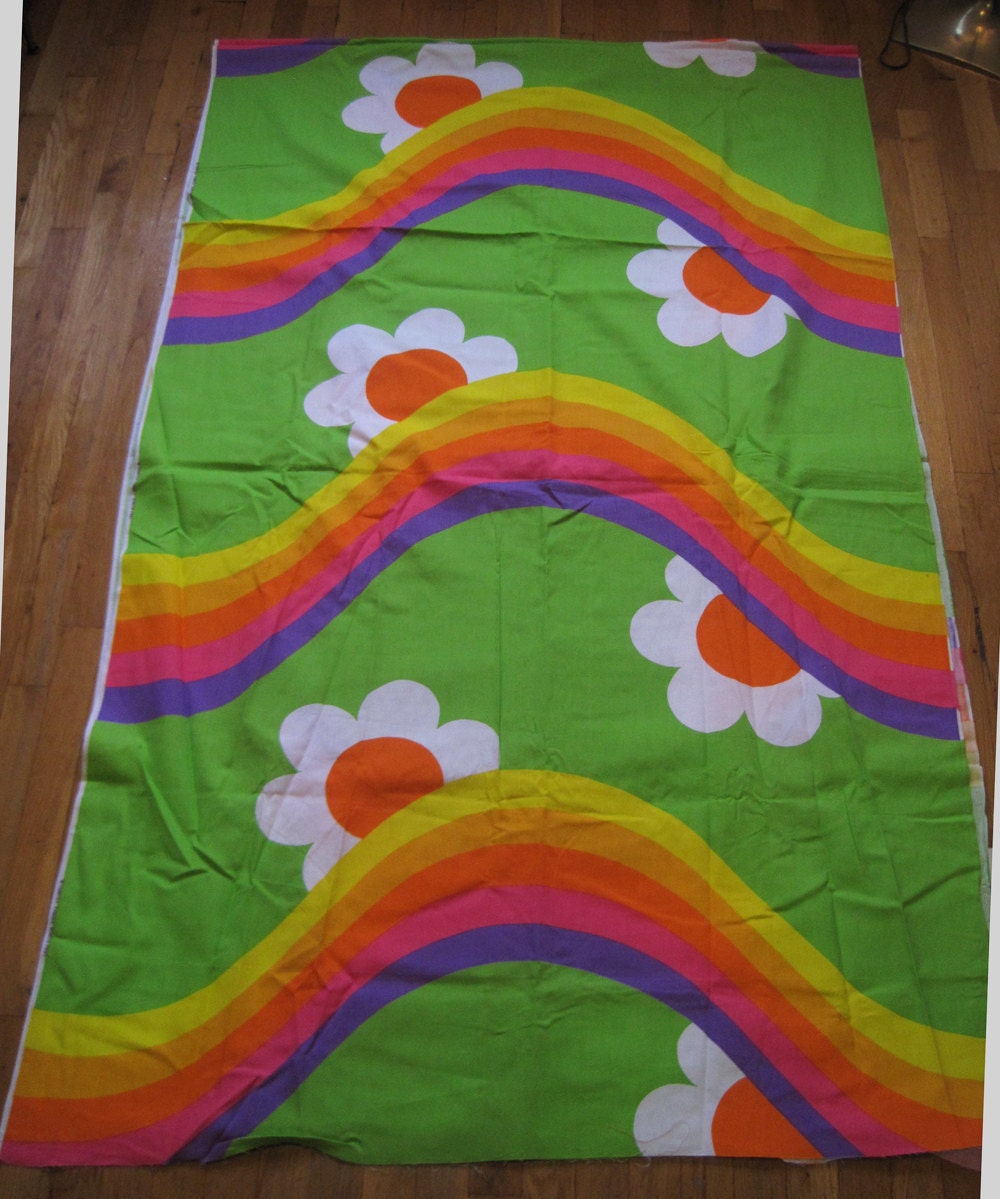Vintage 60s 70s Bold Mod Fabric with Daisy and Rainbow