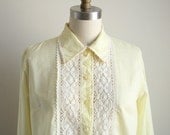 Buttercream Tunic with Crochet - 70s Indian Tunic - Vintage Sleepwear