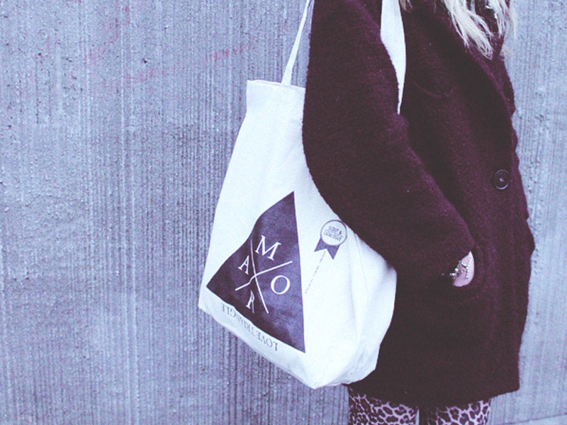AMOR - Love Triangle - Cotton Tote