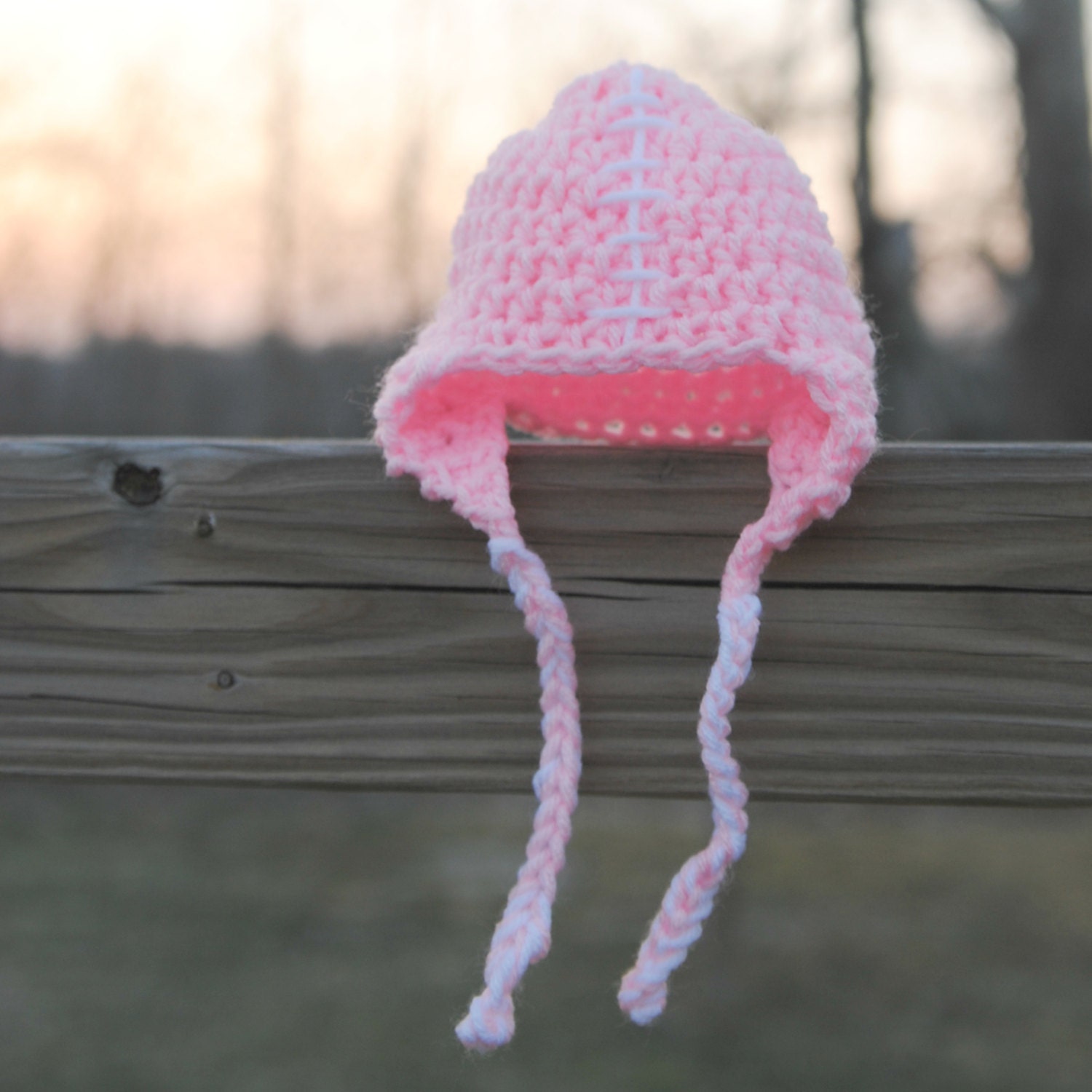 Newborn Girl Football Hat Baby Beanie Infant Earflaps Cap Pink White Take home Shower gift Photo prop Costume Sports