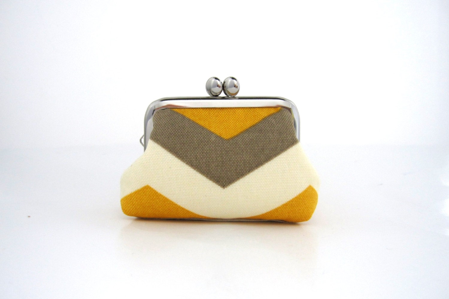 Frame Coin Purse-mini jewelry case with ring pillow -chevron