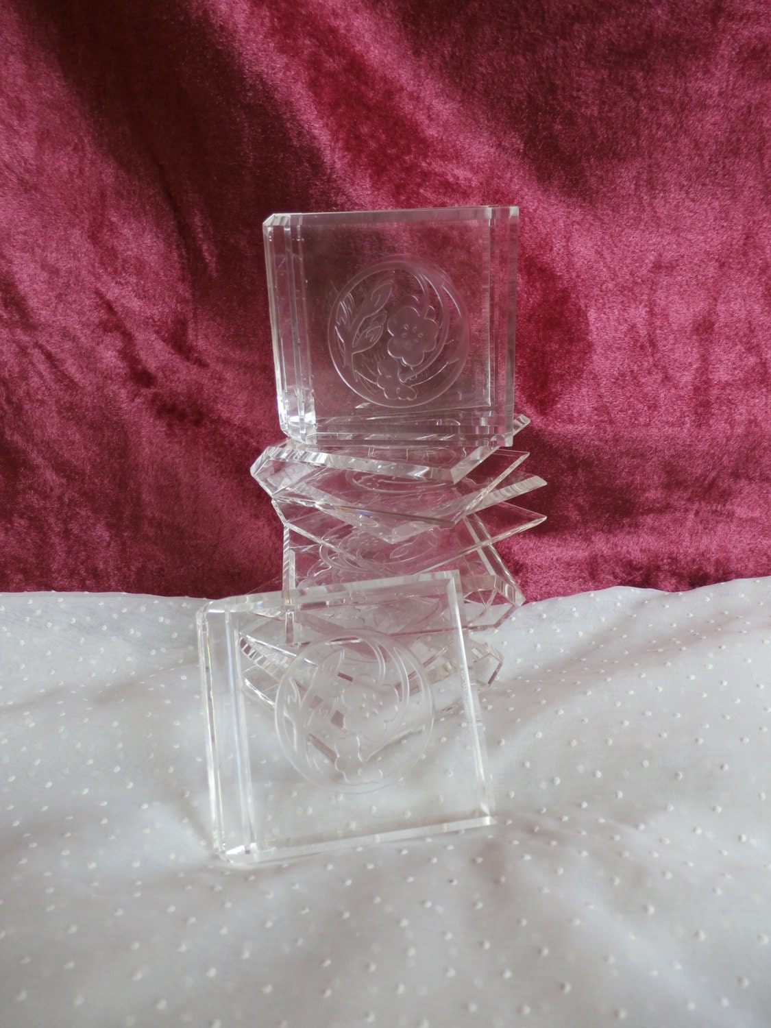 Items similar to 8 Vintage Clear Acrylic Napkin Holders Flower Design