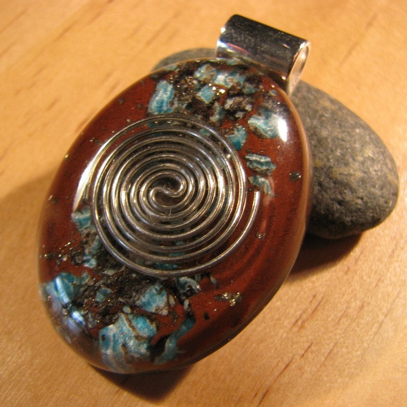 Hemimorphite and Sandstone Orgone Pendant