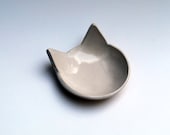 Modern Cat Bowl, White, Ceramic, Pottery, Handmade, Ring Dish, Tea Bag Rest, Spoon Rest, Jewelry Dish, Pretty Bowl - LaurenSumnerPottery