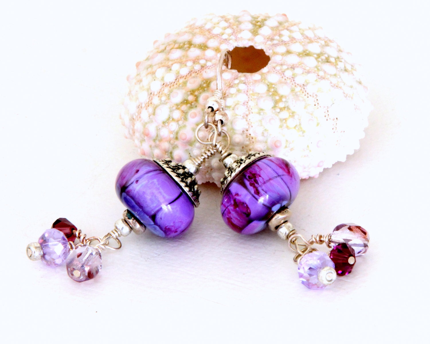Purple Crocus Glass Bead Earrings. Violet Glass Bead Earrings. Lavender Dangle Earrings. Lampwork Jewelry for Summer.