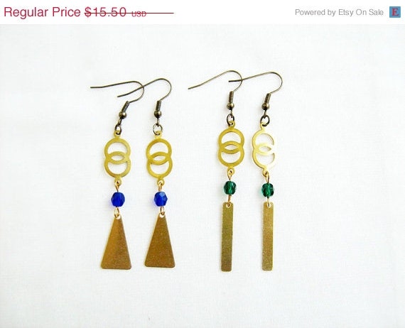 SUMMER SALE Infinity Geometric Earrings with Emerald Green or Blue Crystals - Your Choice