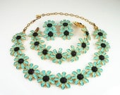 Vintage  Judy Lee Enamel Daisy Necklace Bracelet Earrings Set