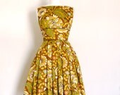 Size UK 14 (US 12) - 1970's Psychedelic Print Tiffany Prom Dress - Made by Dig For Victory