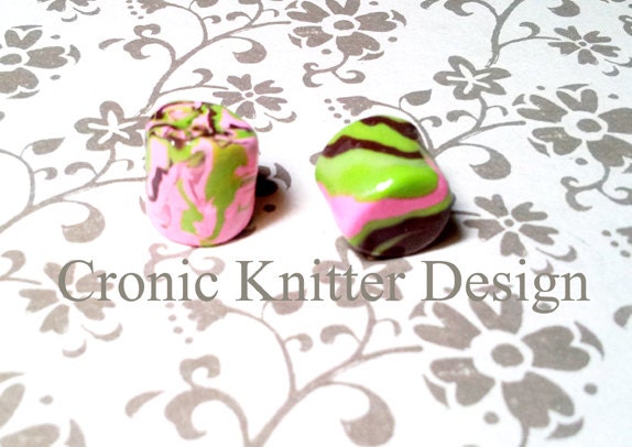 Handmade Custom Plugs 1/2